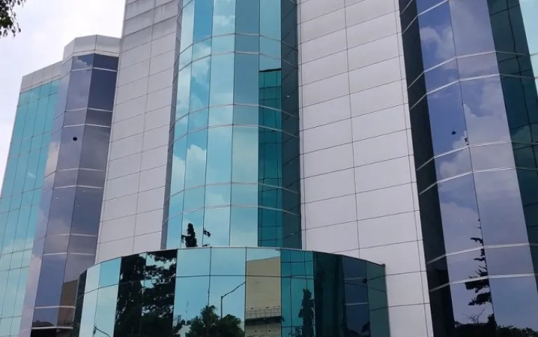 Amplias Oficinas en Renta en Interlomas Primer Piso