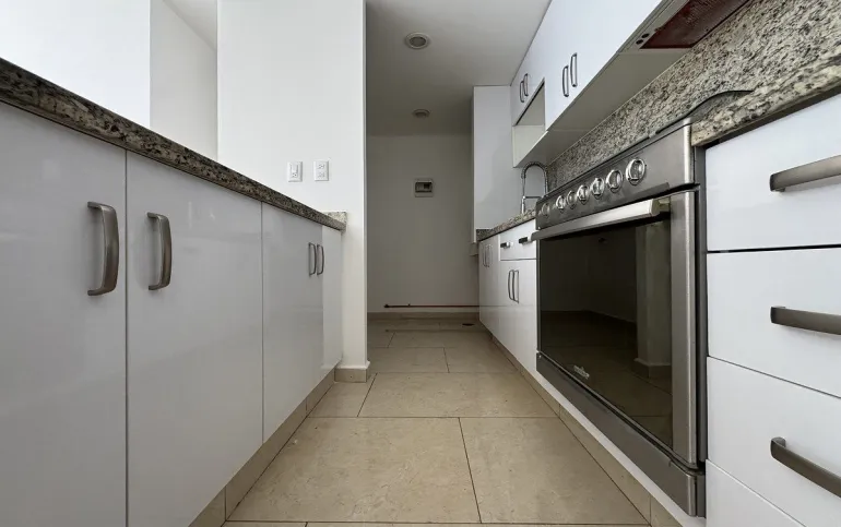 VENTA DEPARTAMENTO CITY TOWERS  DEL VALLE