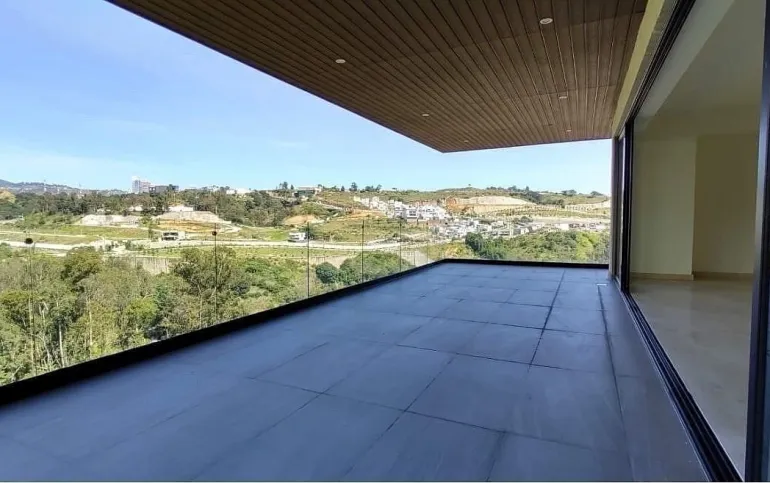 Renta espectacular Depto con Terrazas  en Lomas Country