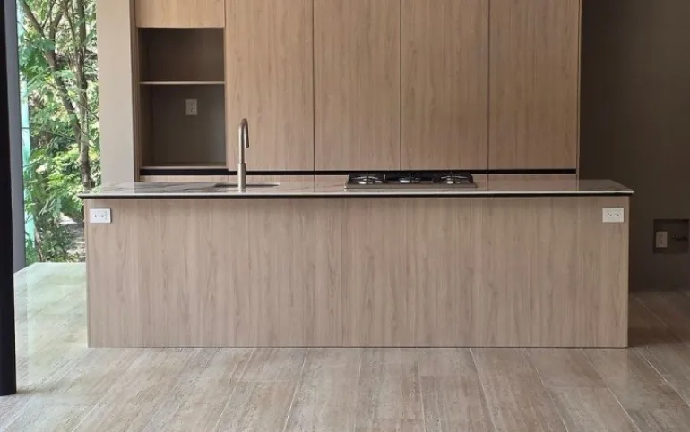 Se vende casa nueva en Bosques de la Herradura