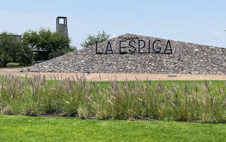 Exclusivo terreno en venta en La Espiga, Querétaro
