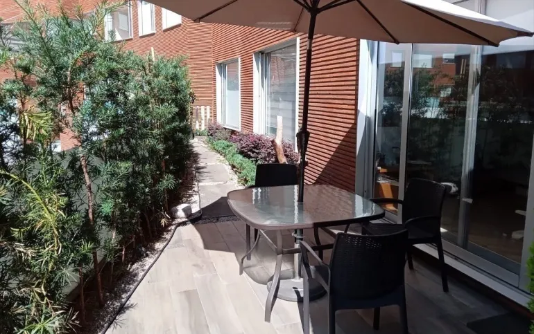 OPORTUNIDAD!!!  HERMOSO GARDEN  REMODELADO